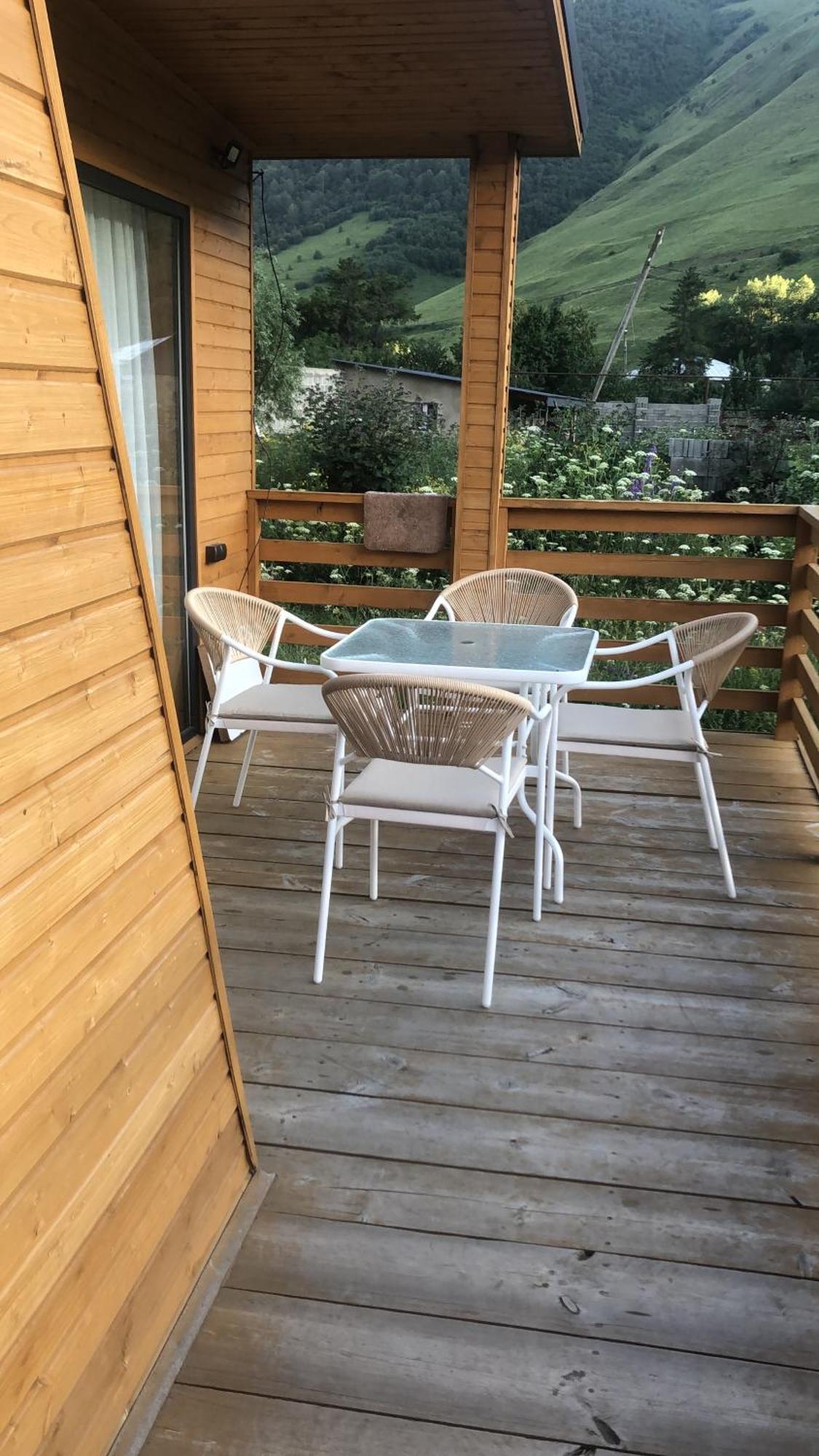 Cottage View Казбеги Екстериор снимка